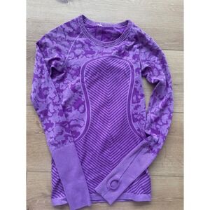 Lululemon Swiftly Tech Long Sleeve 2.0 Purple Camo Chevron Shirt‎ Size 4